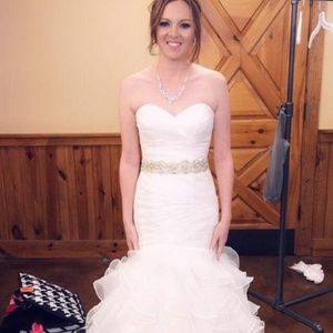 Vera Wang Mermaid Style Wedding Dress